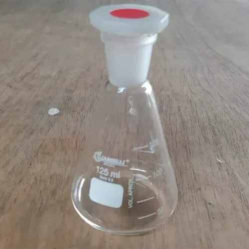 Frasco erlenmeyer r/plast grad 0125ml