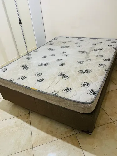 Cama box casal