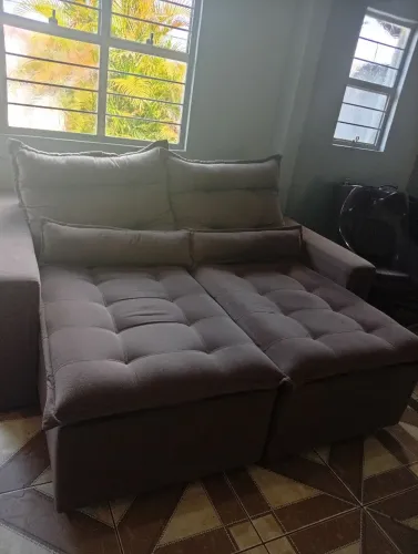 Sofá retrátil