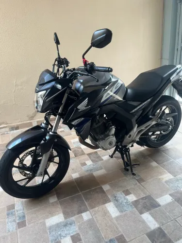 CB TWISTER 250c
