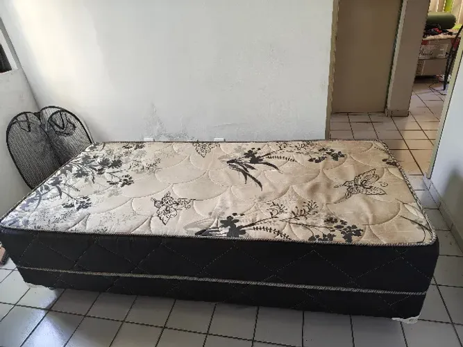 Cama Box