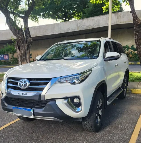 Toyota Hilux SW4 SRX Diamo. 4X4 2.8 TB DIE AUT 2020