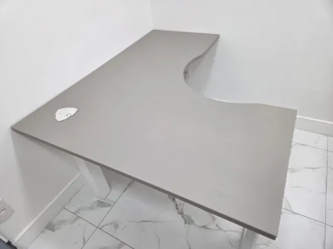 Mesa de Escritório L 1200X1400 Cinza
