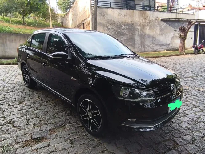 Volkswagen Voyage Evidence 1.6 Total Flex 8V 4P 2015