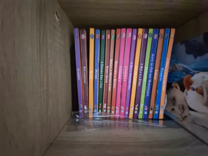 Livros Disney com CD