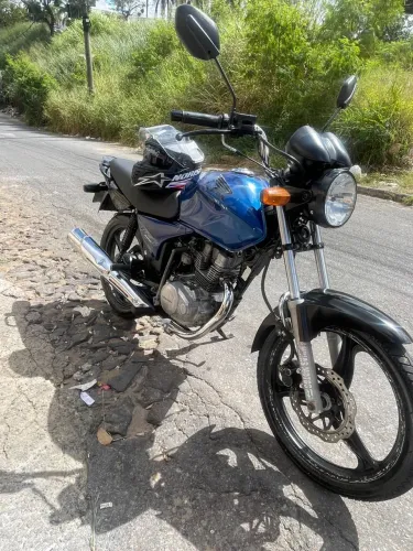 Vendo Titan 2007 moto filé só pega e roda