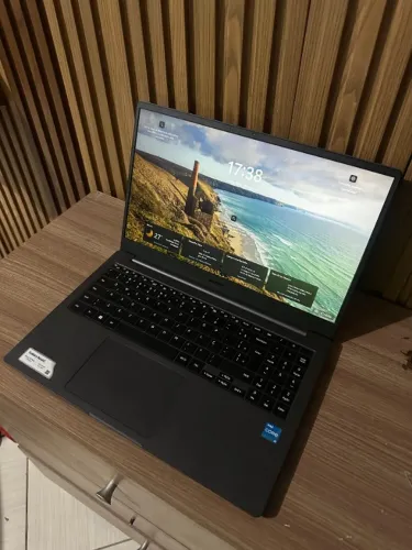 Samsung Book 2 Intel Core I3 1215U 8gb Ddr4 Ssd M.2 256gb - Excelente