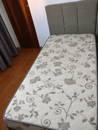 Cama box de solteiro