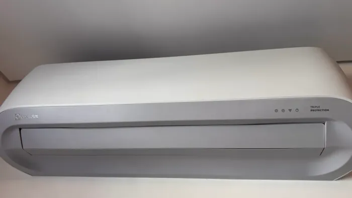 Ar-Condicionado Split Electrolux Inverter 18.000 BTUs Color Adapt Frio - Estado de Novo