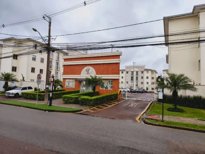 Apartamento com 2 dormitórios à venda, 49 m² por R$ 280.000,00 - Fazendinha - Curitiba/PR
