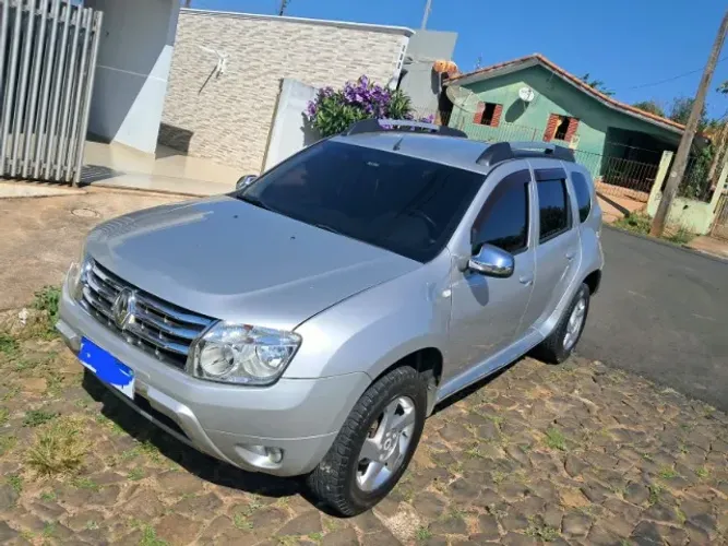 Renault Duster Dynamique 1.6 Hi-flex 16V Mec. 2013