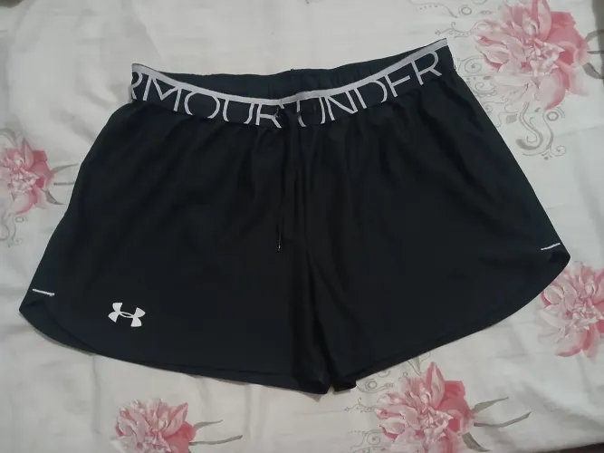 Short academia Under Amour