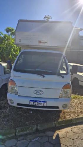 Vendo baú para hr / bongo