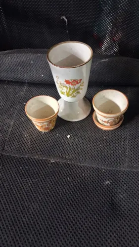 Lote Mini Taças / Porta-Ovos Antigos Em Porcelana Floral (3 Peças)
