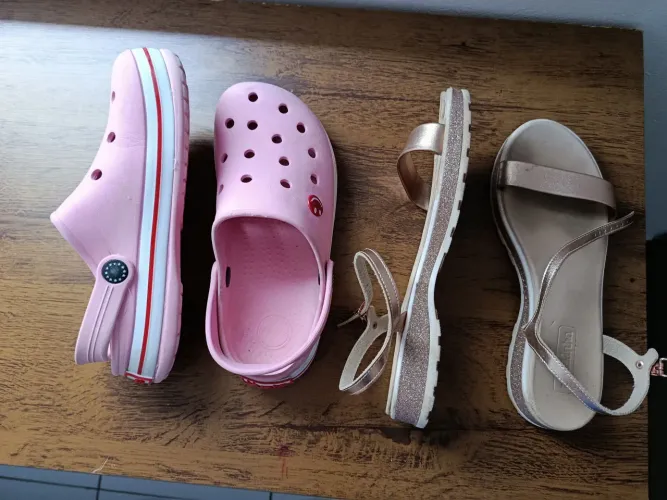 KIT CALÇADO FEMININO TAMANHO 36 - OS DOIS POR R$20