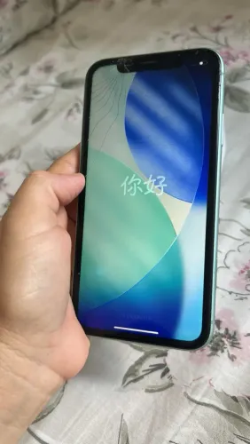 iPhone 11