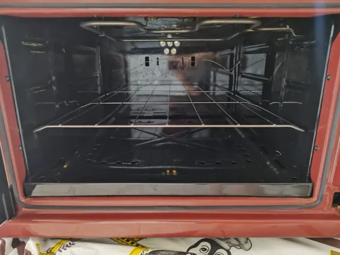 Forno elétrico Fratello semi-novo