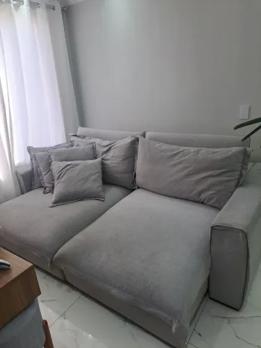 Sofá retrátil 2.00 metros (apartamento) R$ 1.500,00