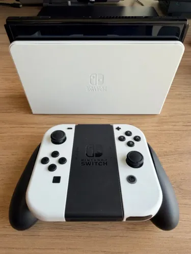 Console Nintendo Switch OLED