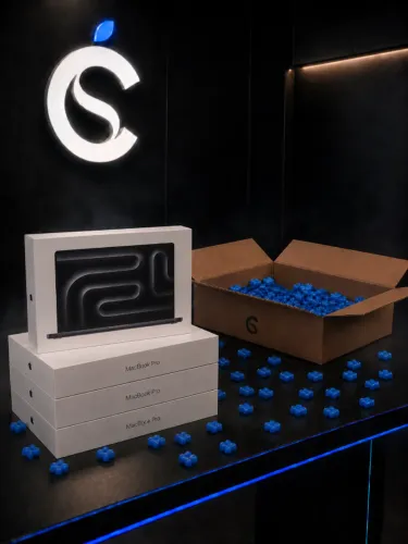 MacBook Pro M5 14" Lacrado | Cescho Select | Compra segura