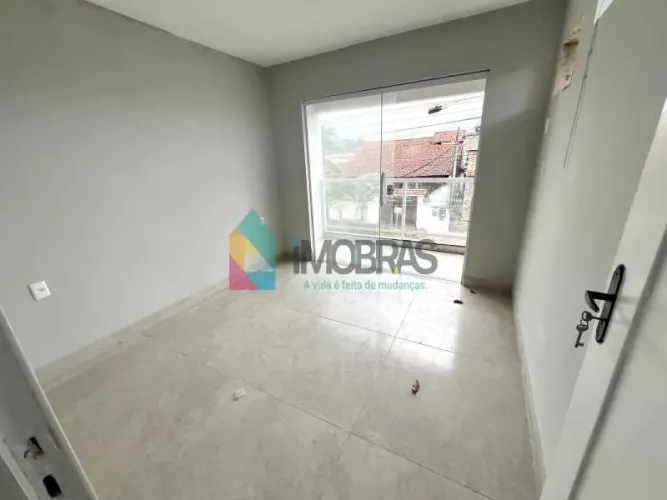 Kitnet/Conjugado : / Residencial / São José do Imbassaí