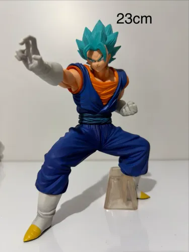 Action figure Vegetto