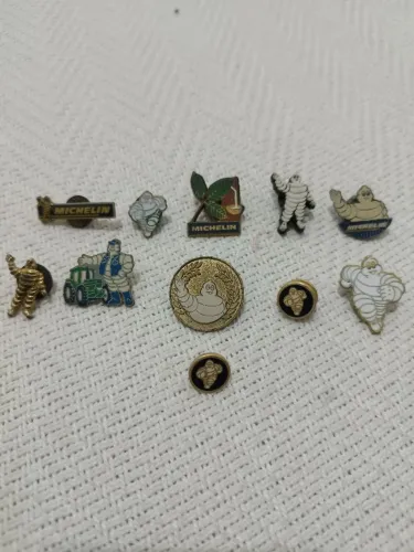 Pins, broches, bottons Michelin
