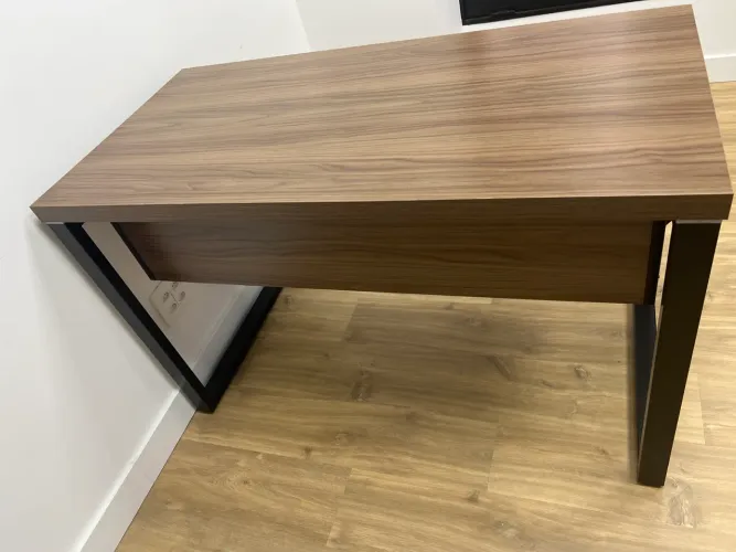 Mesa de escritório 