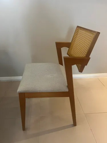 Mesa de Jantar IMPECÁVEL 