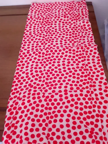 MARAVILHOSO CORTE DE VESTIDO MUSSELINE DE SEDA, SEM USO