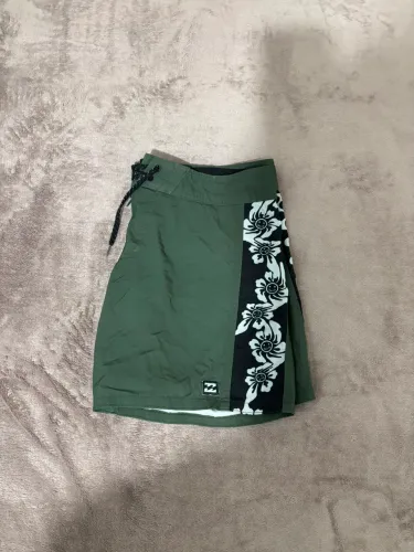 Boardshort Billabong-original Verde militar (edição especial)