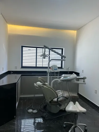ALUGA-SE SALA ODONTOLÓGICA - CENTRO DE FRANCA