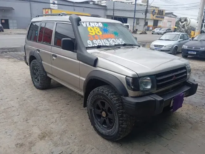Mitsubishi Pajero GLX 3.0 V6 4P MEC 1998