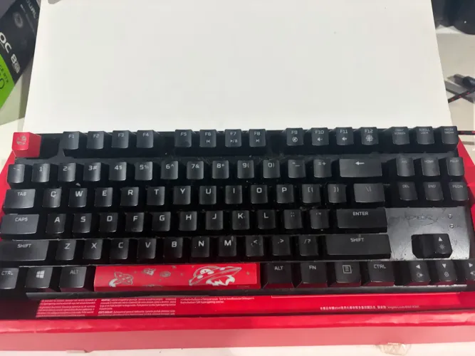 teclado hyperx fps pro