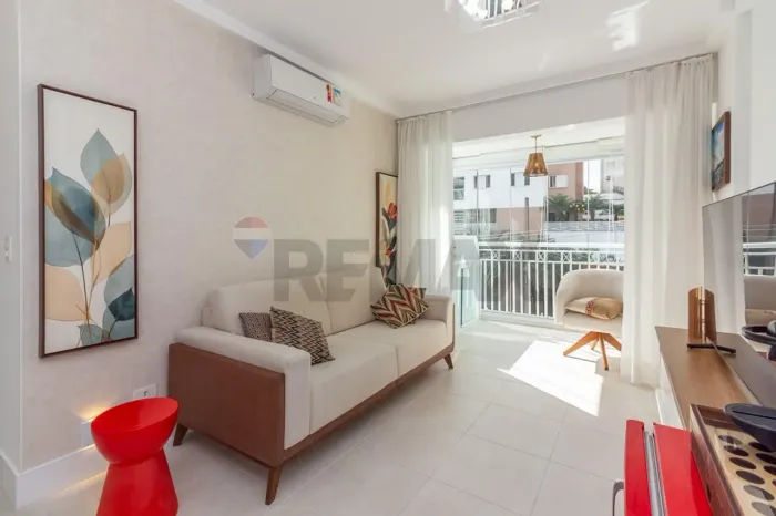 Apartamento mobiliado à venda na Vila Ipojuca | 62m² | Porteira Fechada | 2 vagas soltas |