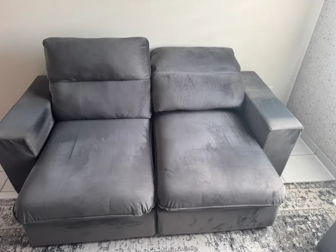Vendo sofá 3 lugares