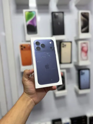 IPHONE 17 PRO MAX