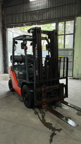 Empilhadeira Toyota 8FG25 