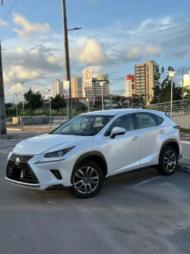 Lexus NX-300 Dynamic 2.0 16V 238cv Aut. 2018
