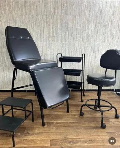 Kit completo clínica estética maca escada mocho carrinho.