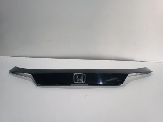 Aplique da tampa traseira Honda HRV 2021Original