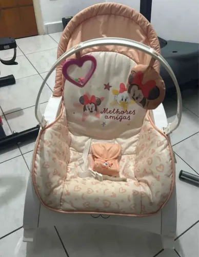 Cadeirinha de balanço
