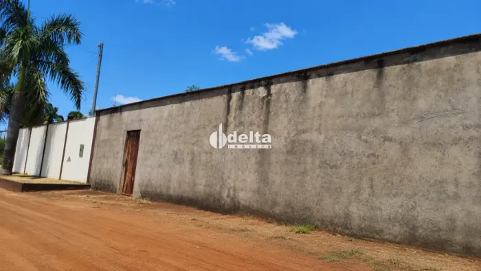 Terreno disponível para venda no bairro Panorama em Uberlândia-MG