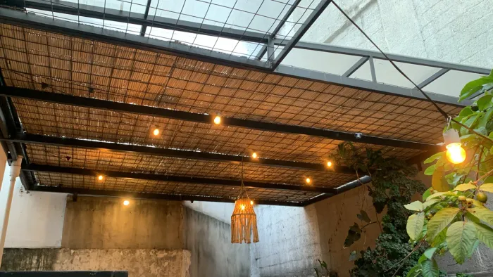 Cobertura de Ferro para Café, Bar ou Restaurante