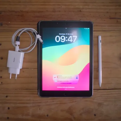 iPad 6 32GB + Case, Caneta, Película, Carregador e Cabo Original