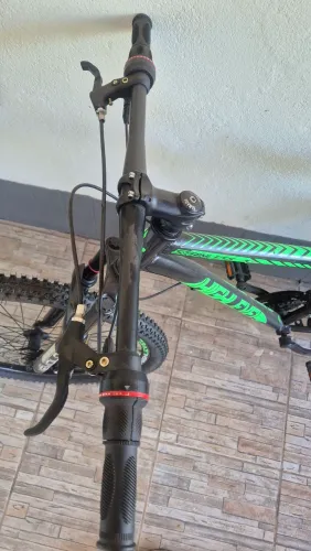 Bicicleta nova nunca usada