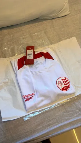 Camisa oficial do Náutico