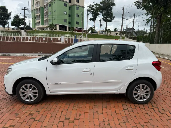 Renault Sandero Zen Flex 1.0 12V 5P Mec. 2021