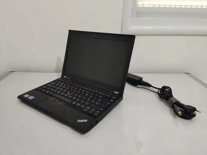 Notebook Lenovo ThinkPad X230