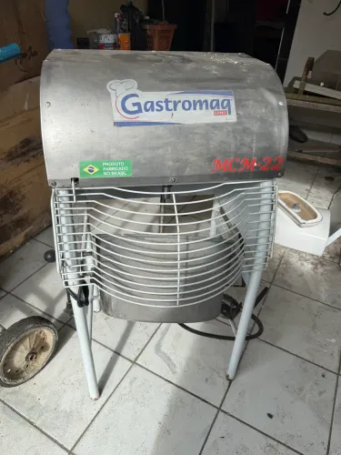 Batedeira profissional para Salgados